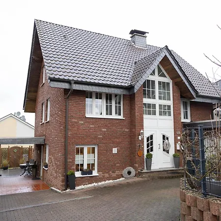 Ferienwohnung Менден Экстерьер фото